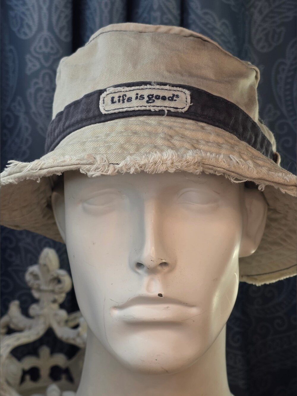 Life Is Good Frayed Bucket Hat Size S/M Unisex